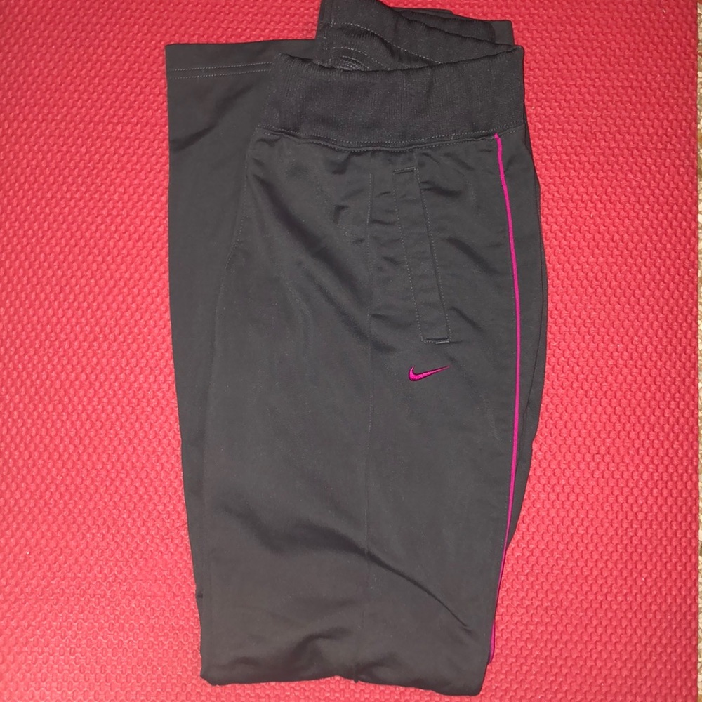 Nike jogger pants